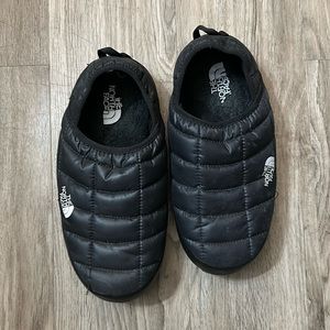 the north face womens slippers